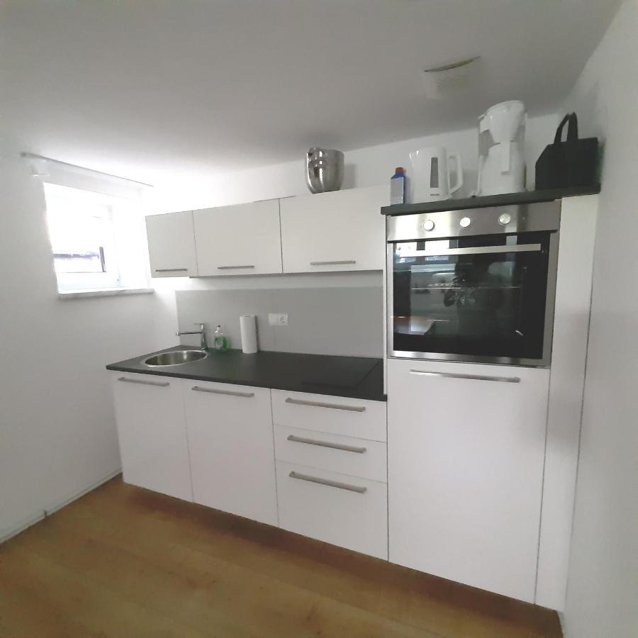 Apartments At Winterhafen Linz Bilik gambar